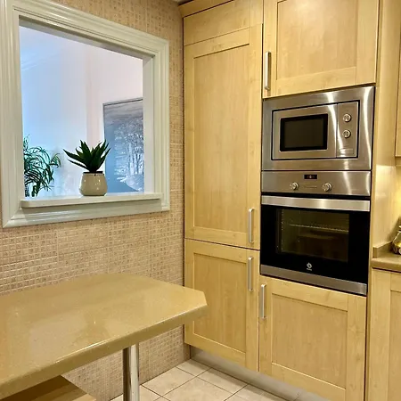 Apartment Fabulous Ground Floor In Aloha Gardens Marbella