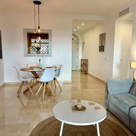Fabulous Ground Floor In Aloha Gardens Marbella