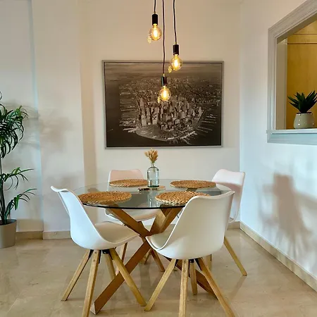 Fabulous Ground Floor In Aloha Gardens Apartment